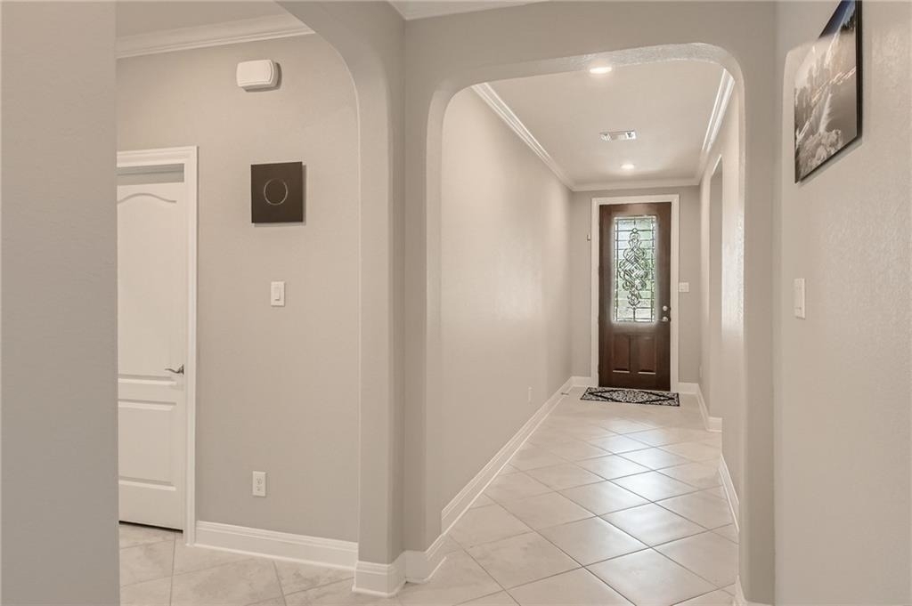 303 White River Dr - Photo 3