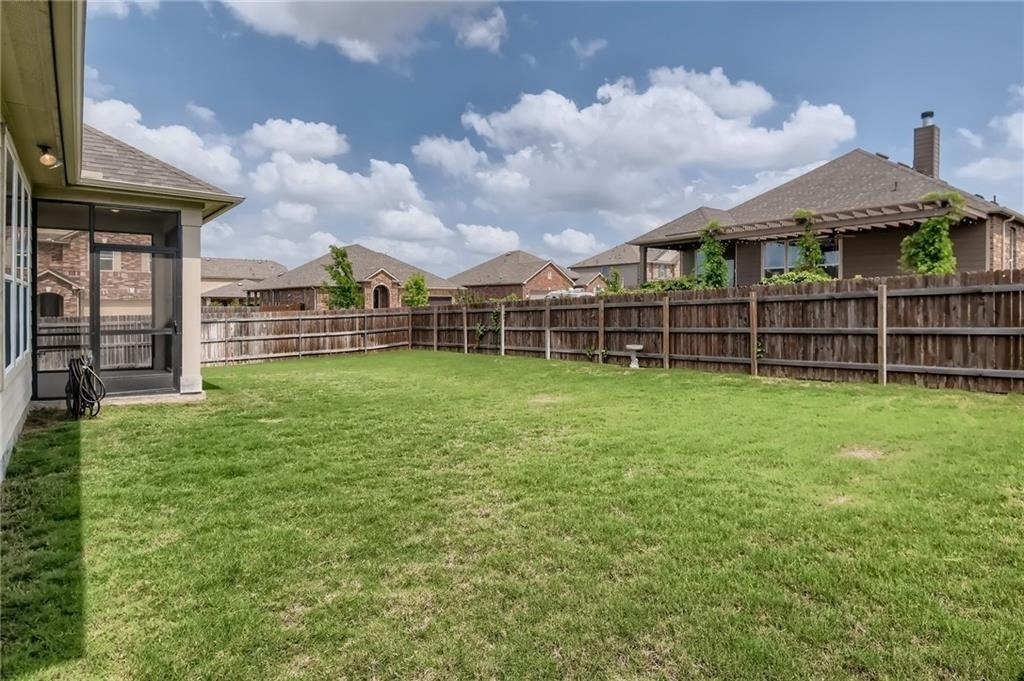303 White River Dr - Photo 22