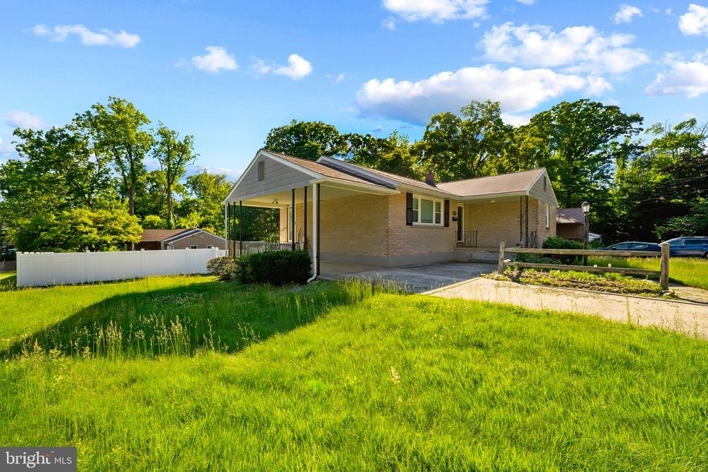 1216 Haines Avenue - Photo 0