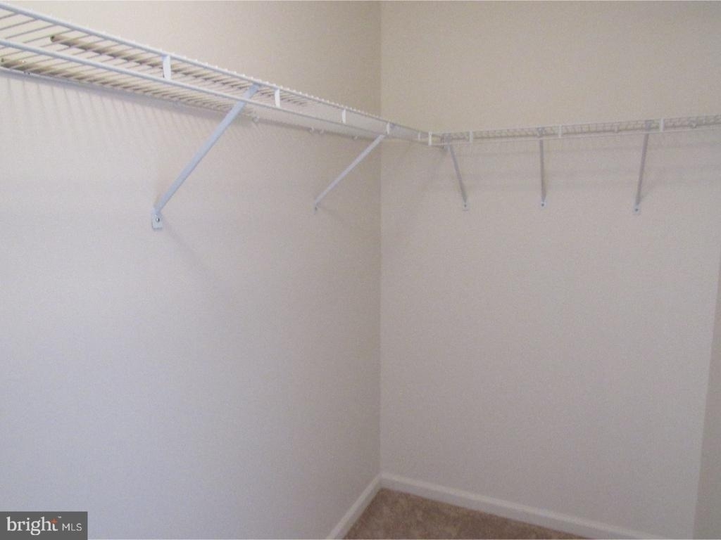 421 Woodstock Lane - Photo 14