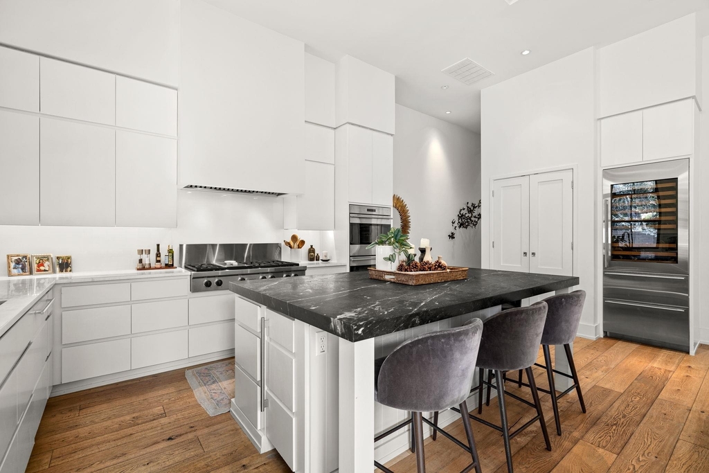 615 Harthan St - Photo 11