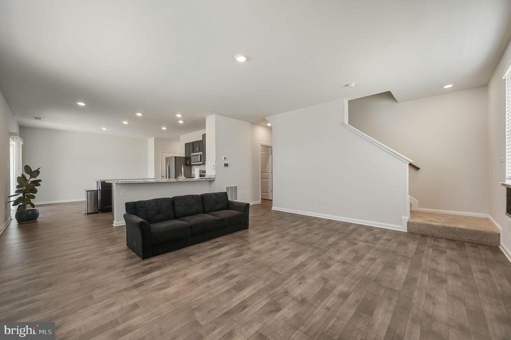 387 Mardella Drive - Photo 6