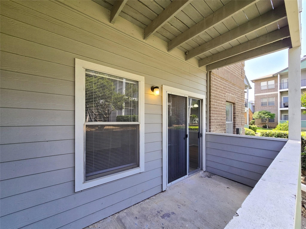 12166 Metric Blvd - Photo 15
