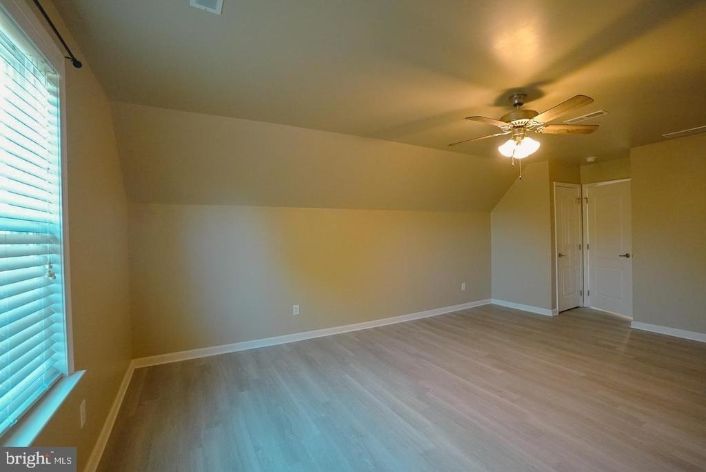 151 Redstone Court - Photo 31