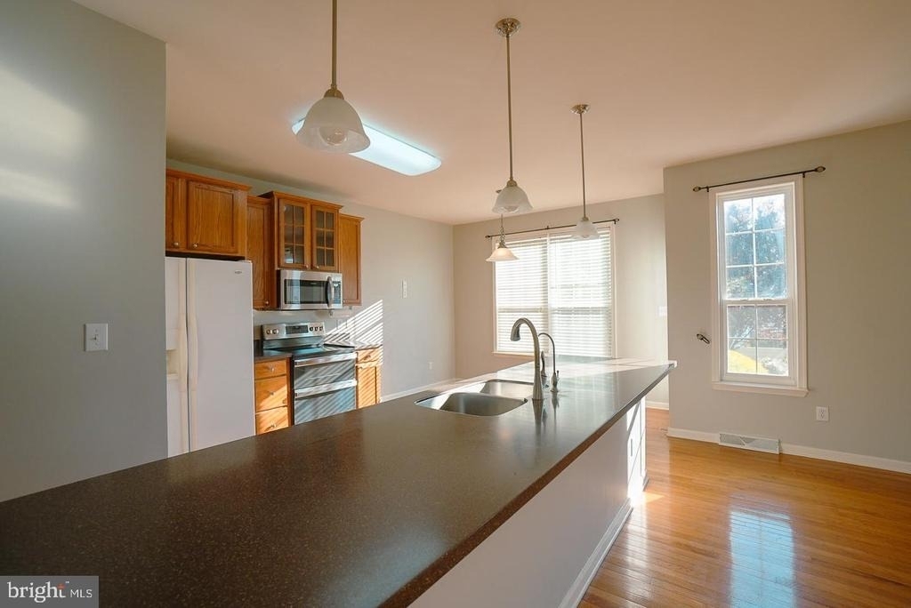 151 Redstone Court - Photo 13