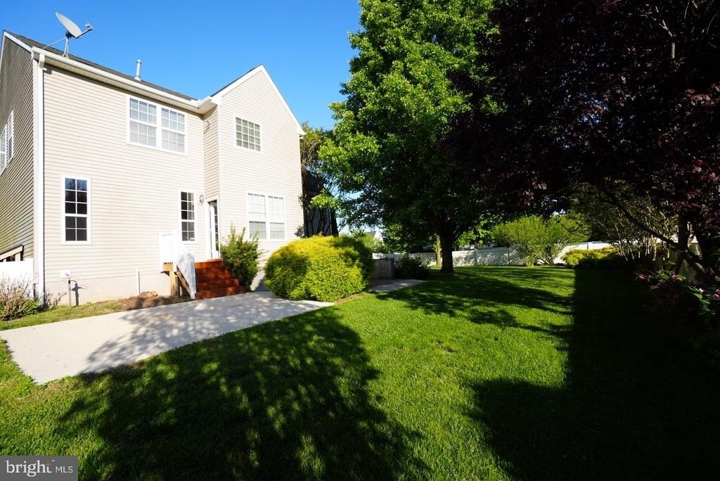 151 Redstone Court - Photo 37