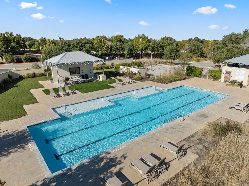 740 Aliso Trl - Photo 32