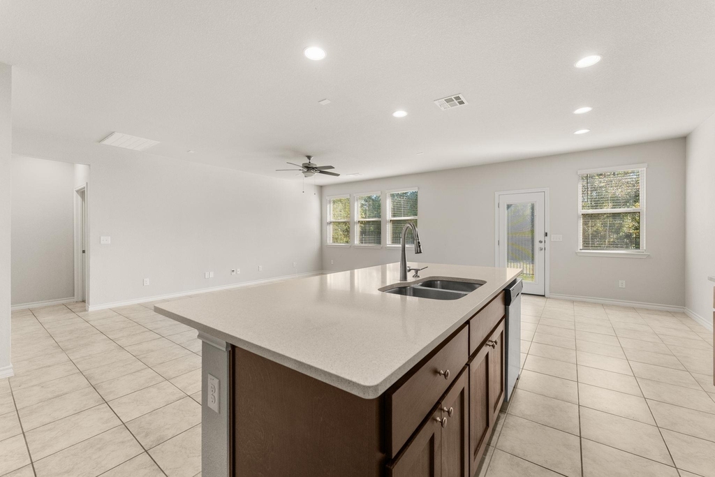 740 Aliso Trl - Photo 13