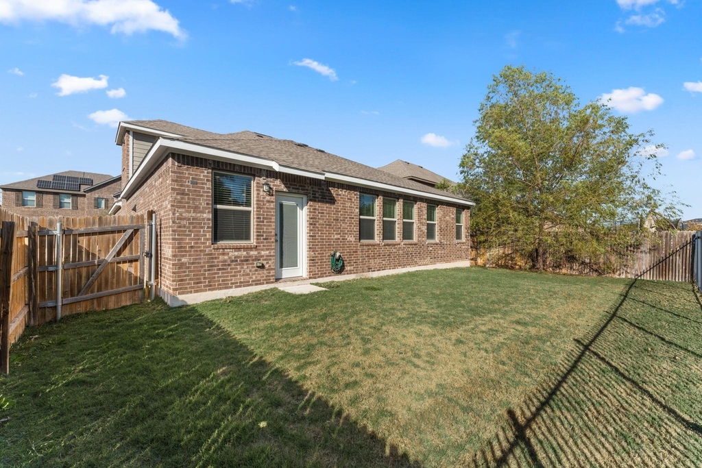 740 Aliso Trl - Photo 28