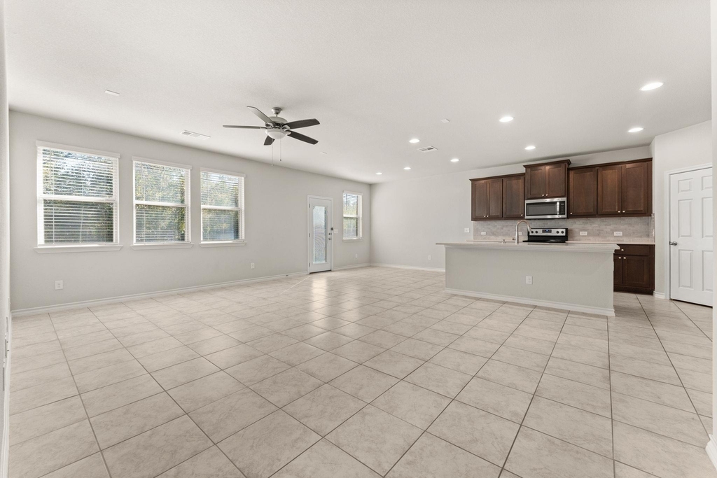 740 Aliso Trl - Photo 7