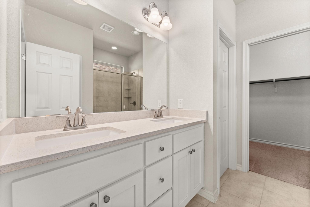 740 Aliso Trl - Photo 17