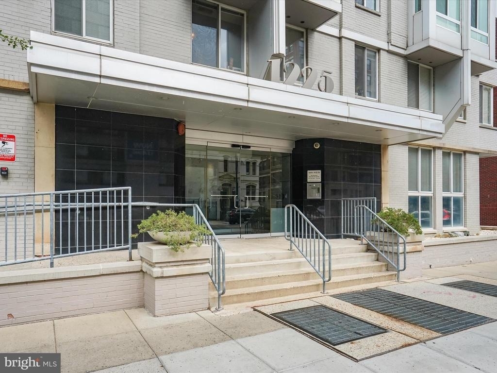1225 13th Street Nw - Photo 2