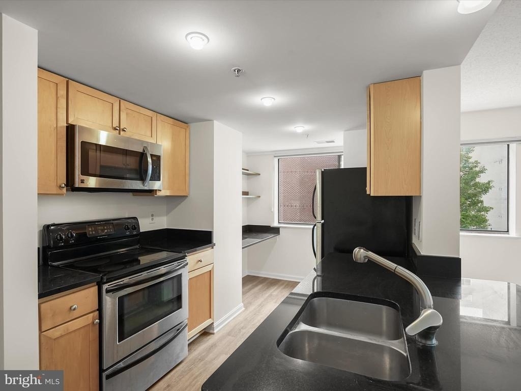 1225 13th Street Nw - Photo 8