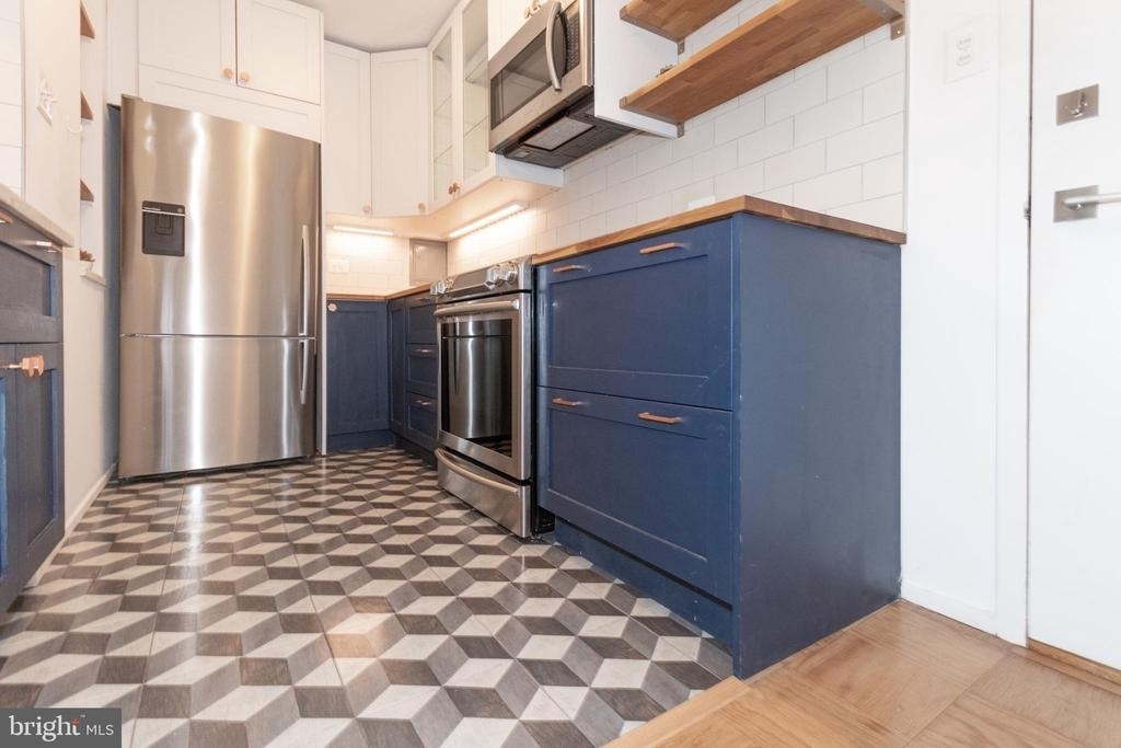 1301 Delaware Ave Sw - Photo 4
