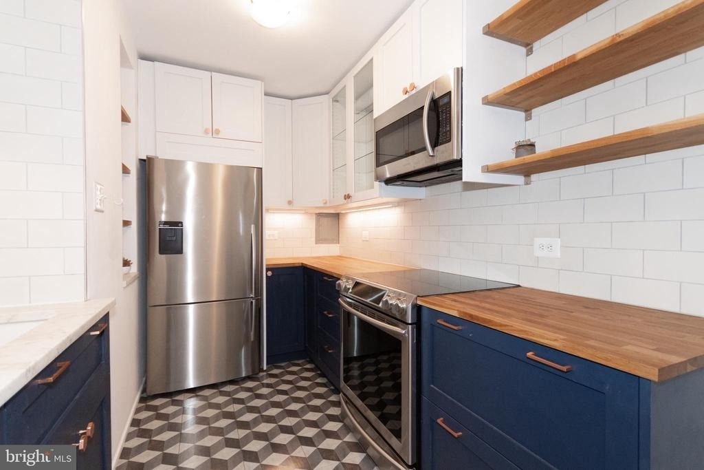 1301 Delaware Ave Sw - Photo 6