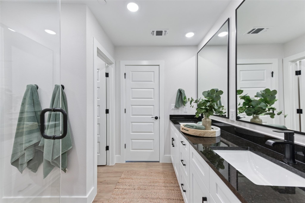 9304 Felix Sparke Dr - Photo 28