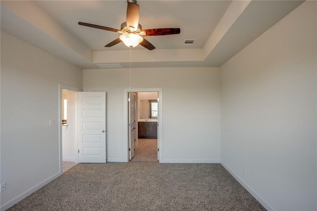 608 Saturnia Dr - Photo 3