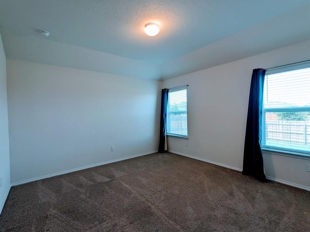 121 Dylan Dr - Photo 8