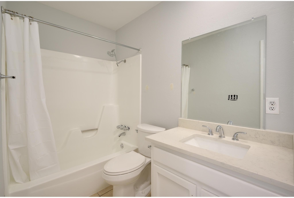 2104 Magazine St - Photo 20