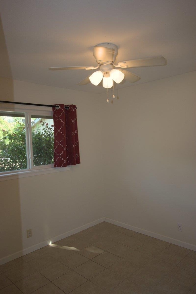 5204 Village Trl - Photo 12