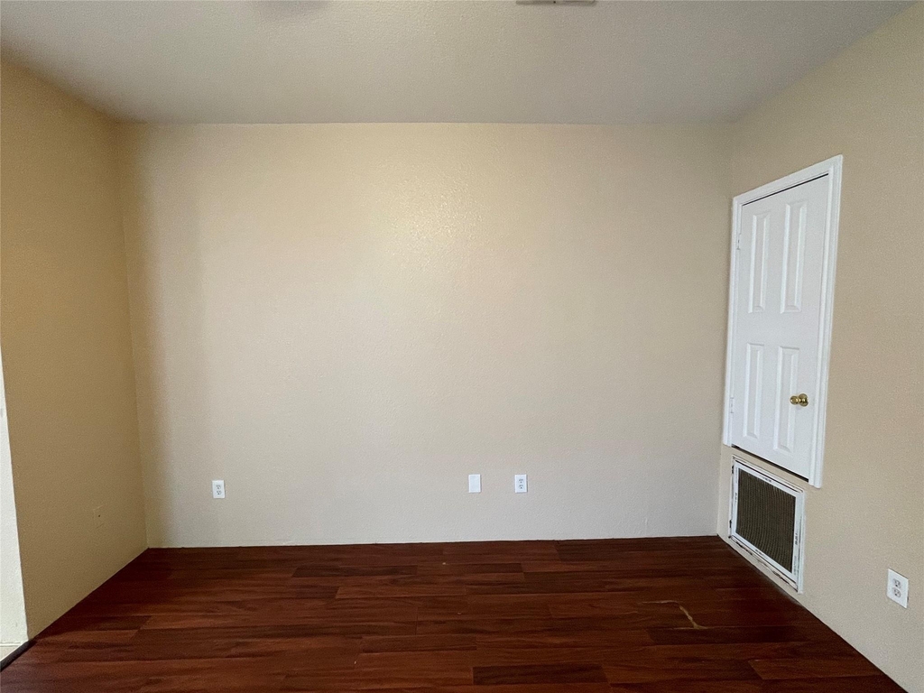 11241 Terra Loop Rd Rd - Photo 3
