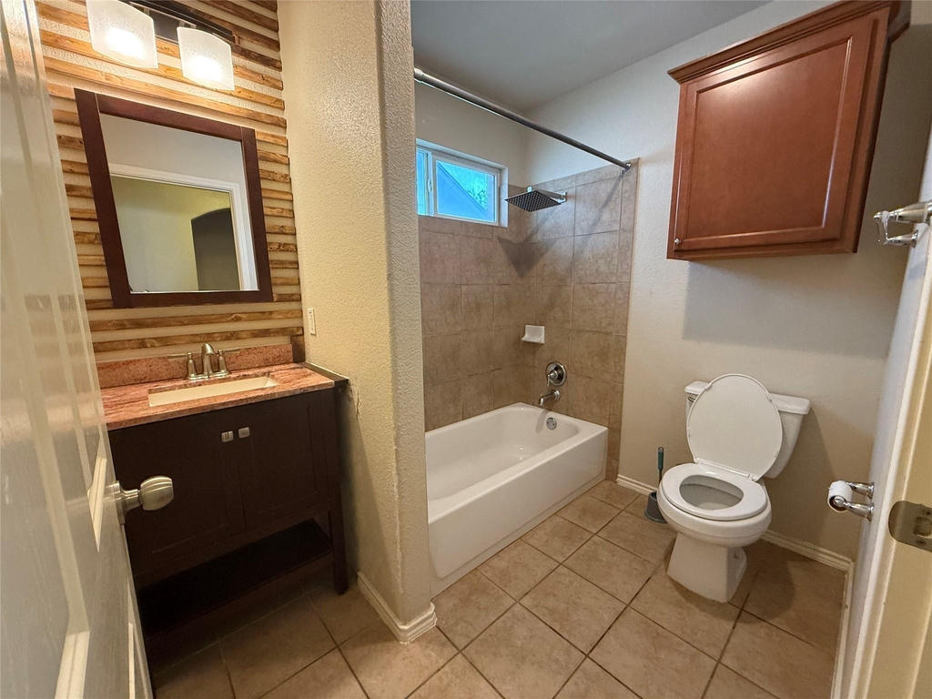 11205 Mckinney Springs Dr - Photo 9