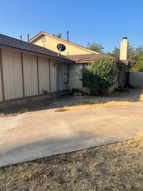 112 Verna Spur - Photo 2