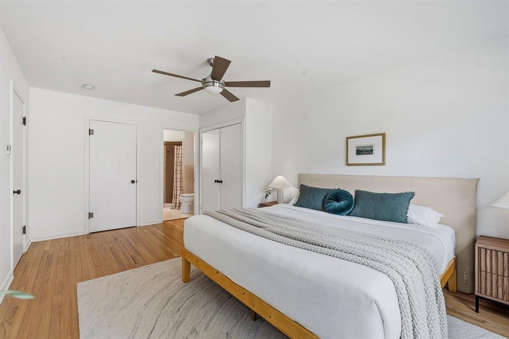 900 Stark St - Photo 13