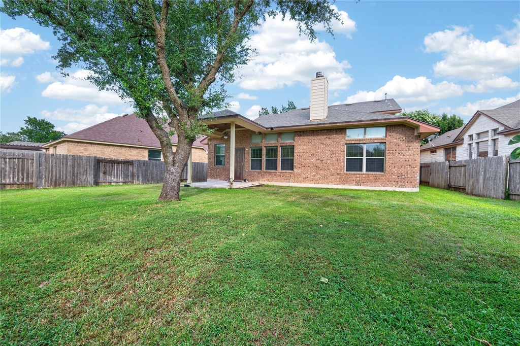 112 Latitude Ln - Photo 24