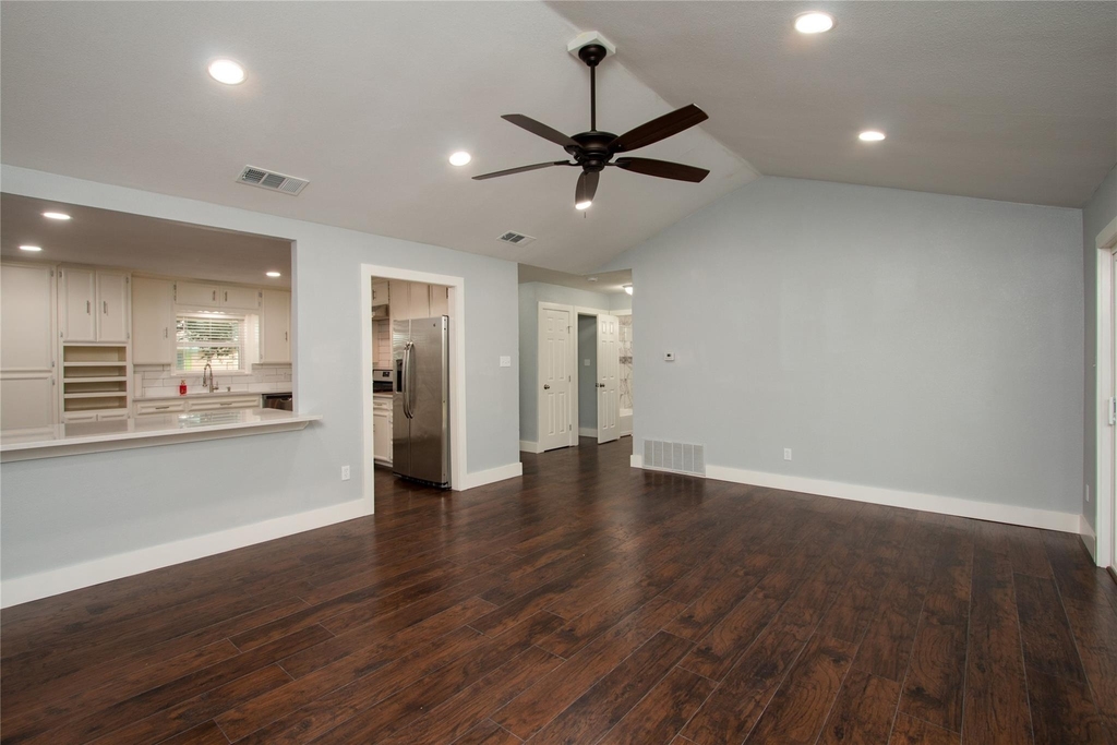 1005 George St - Photo 6