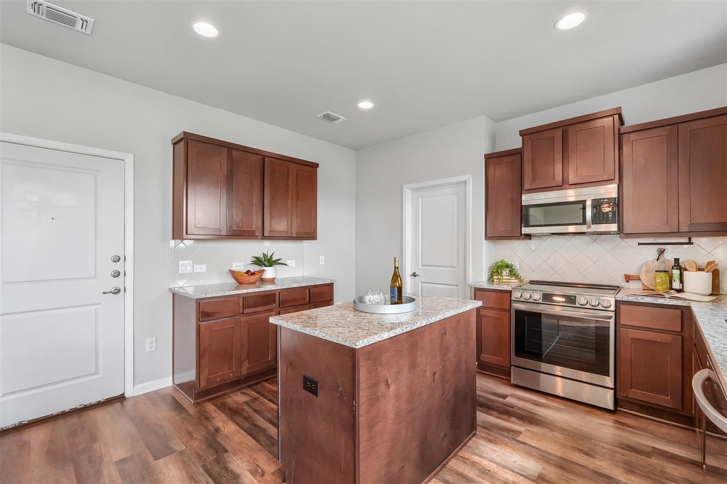 9816 Eloquence Dr - Photo 10