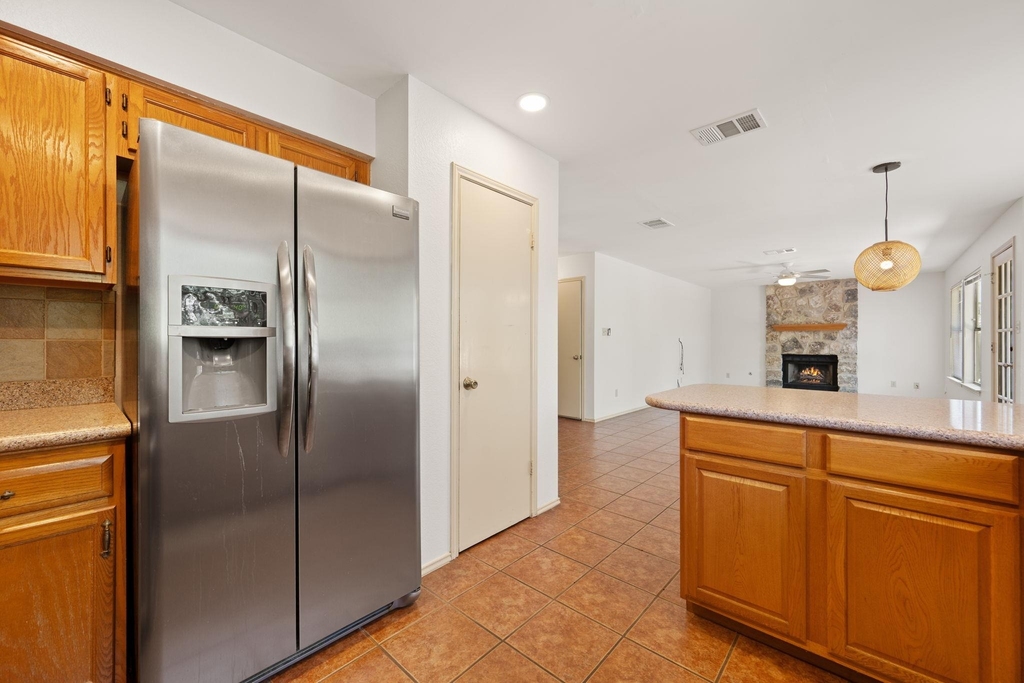 1901 Lobelia Dr - Photo 14