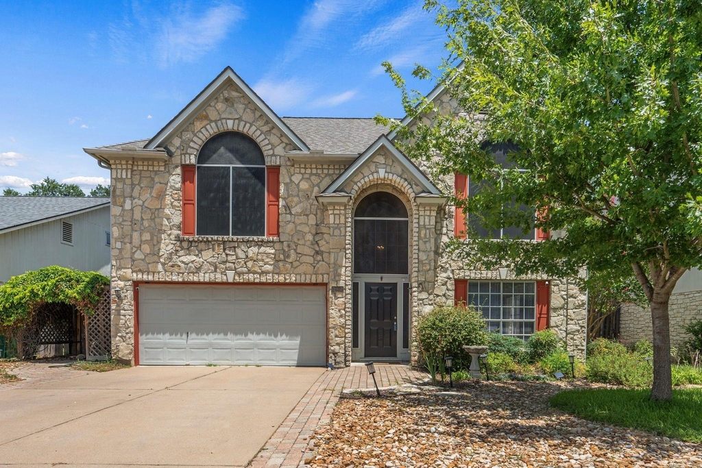 1901 Lobelia Dr - Photo 1