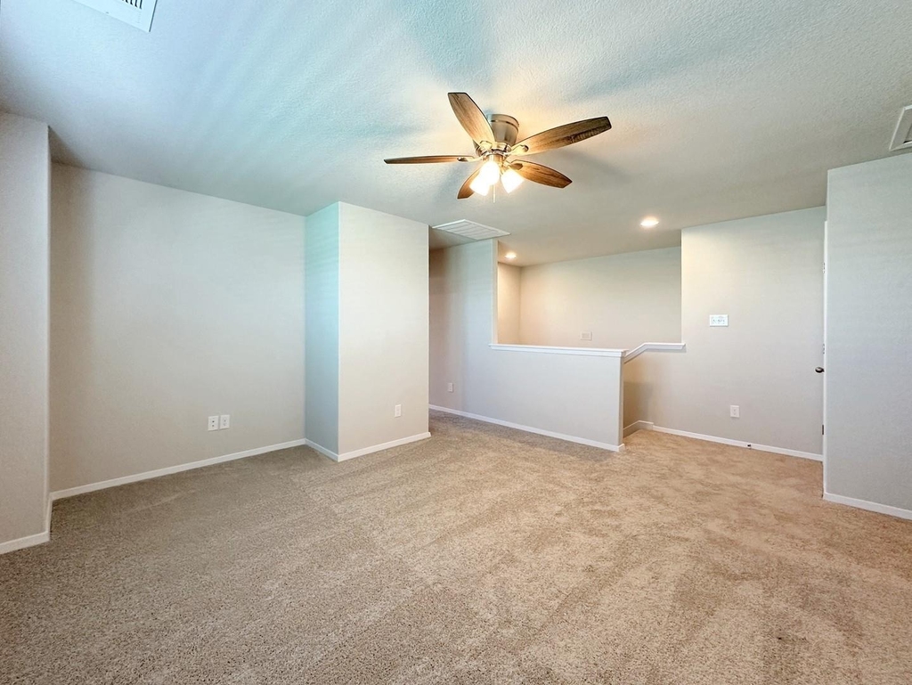 163 Haywood Mnr - Photo 14