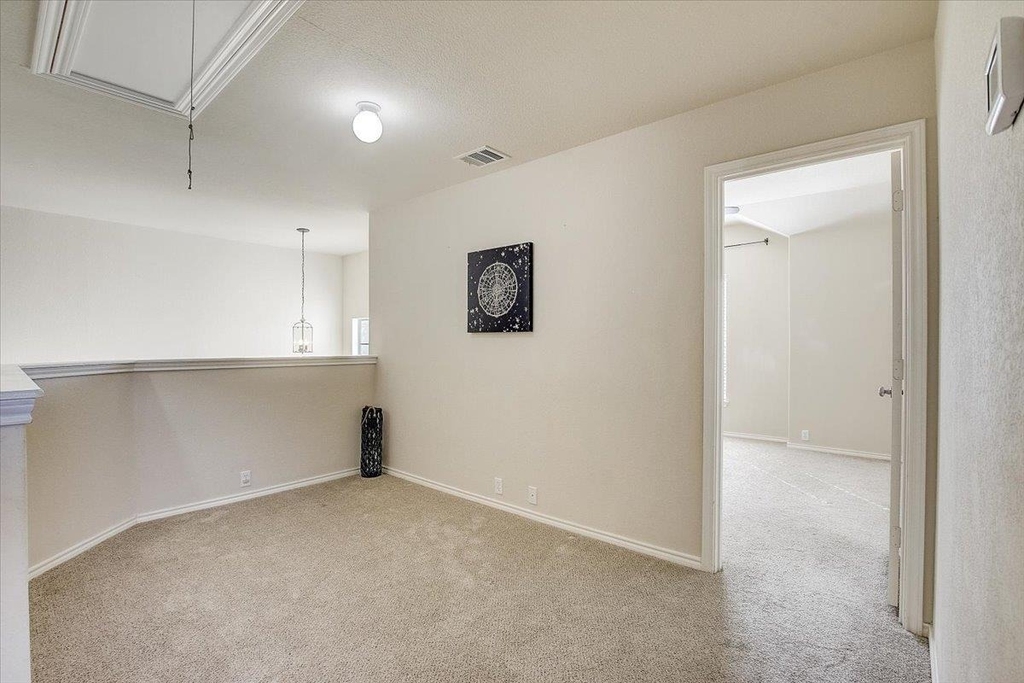 537 Golden Creek Dr - Photo 23