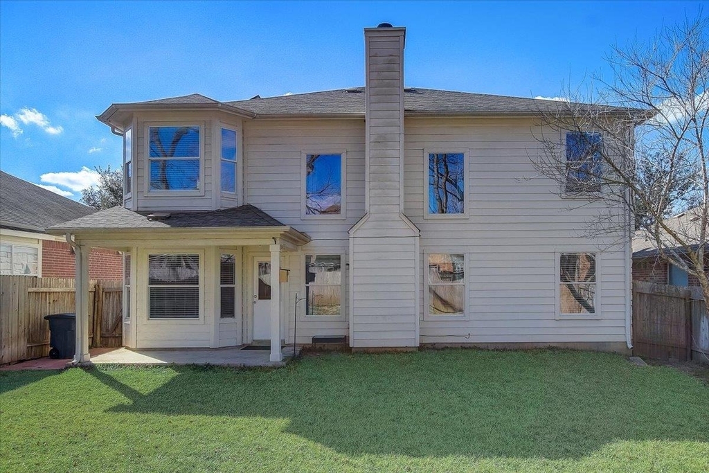 537 Golden Creek Dr - Photo 39