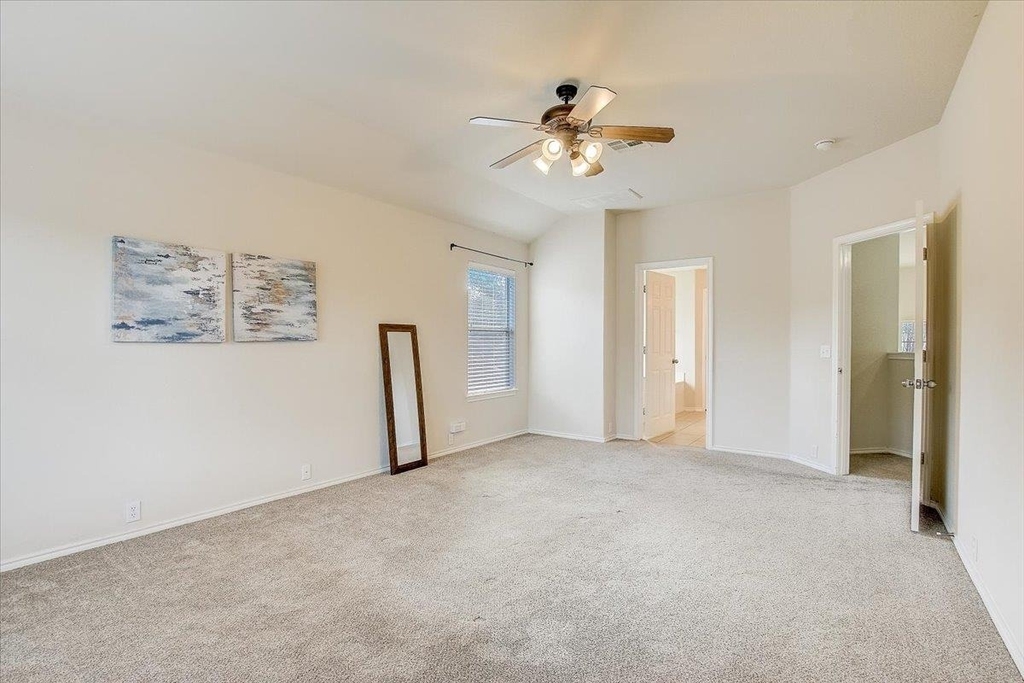 537 Golden Creek Dr - Photo 27