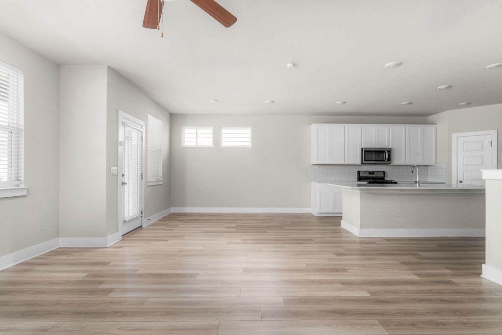 7114 Terrazzo Cottage Ct - Photo 3