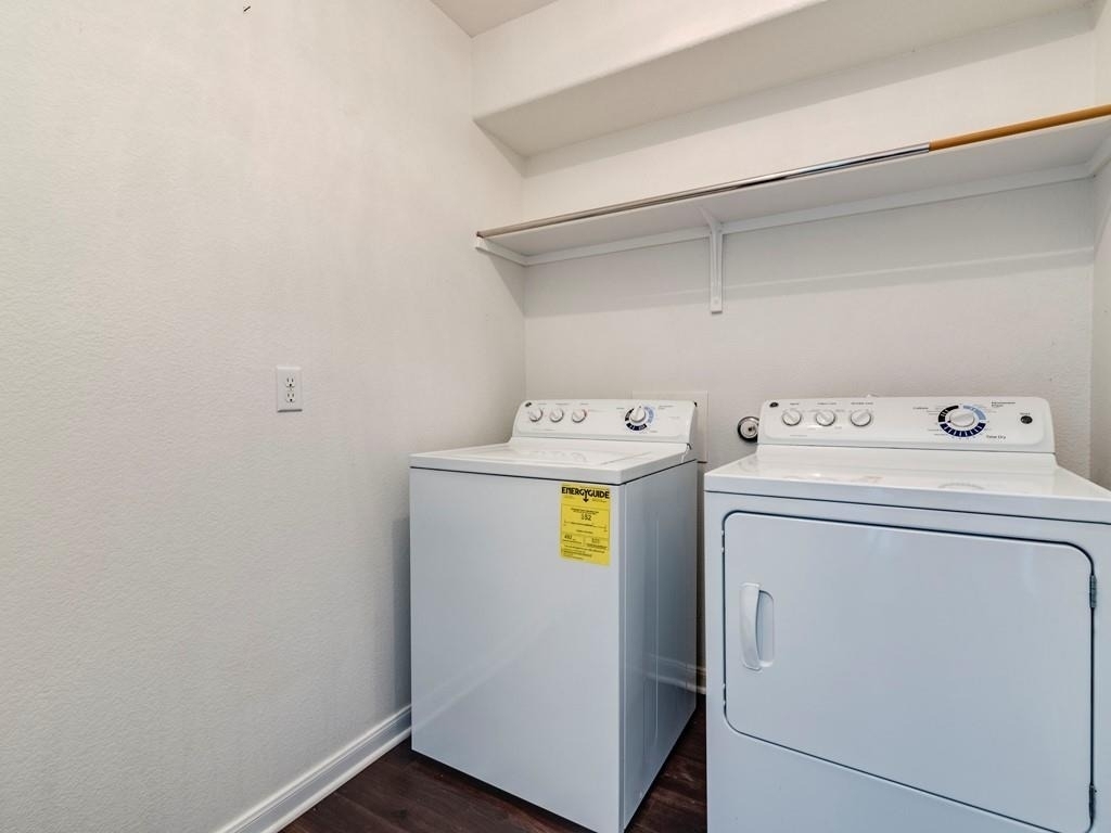 237 Goddard - Photo 25