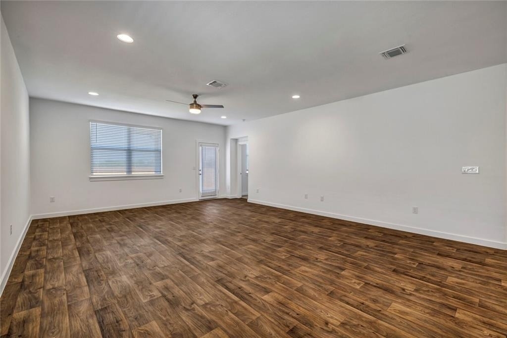 14307 Macquarie Dr - Photo 11