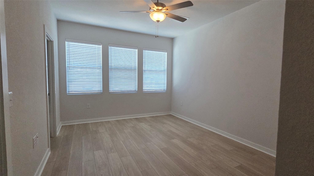 8107 Wilder Rd - Photo 13