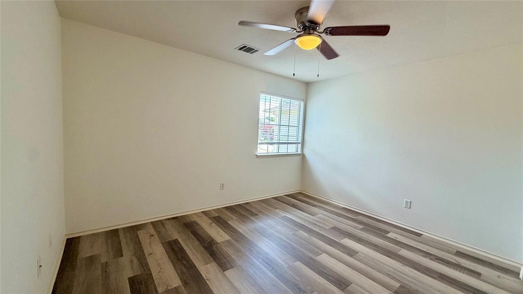 1005 Traci Michelle Dr - Photo 14