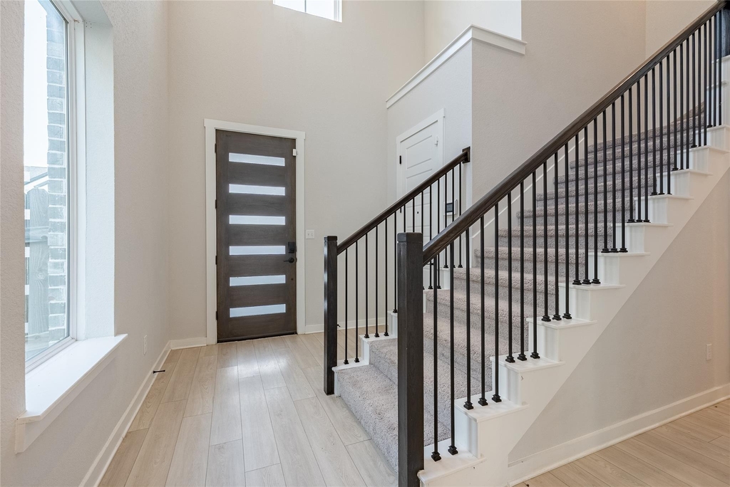 6413 Night Chinook Dr - Photo 5