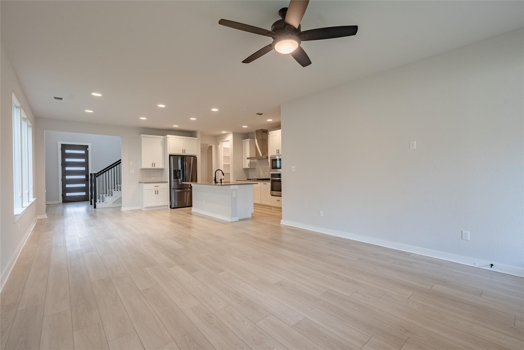 6413 Night Chinook Dr - Photo 2