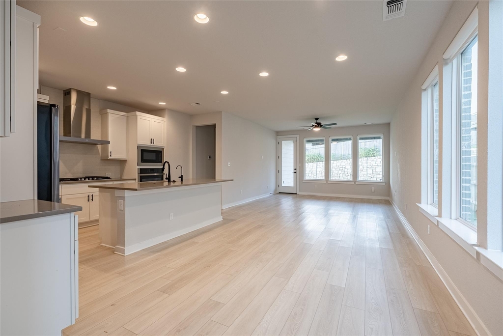 6413 Night Chinook Dr - Photo 4