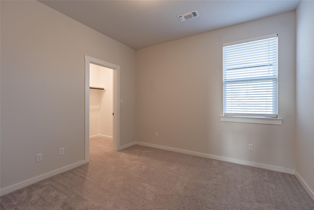 6413 Night Chinook Dr - Photo 6