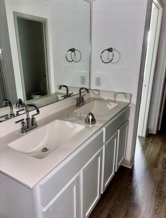 204 Sweetwater Creek Ln - Photo 3