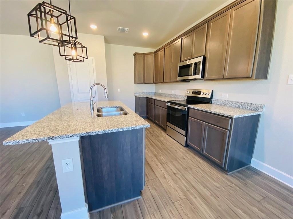 5754 Redfish Ct - Photo 8