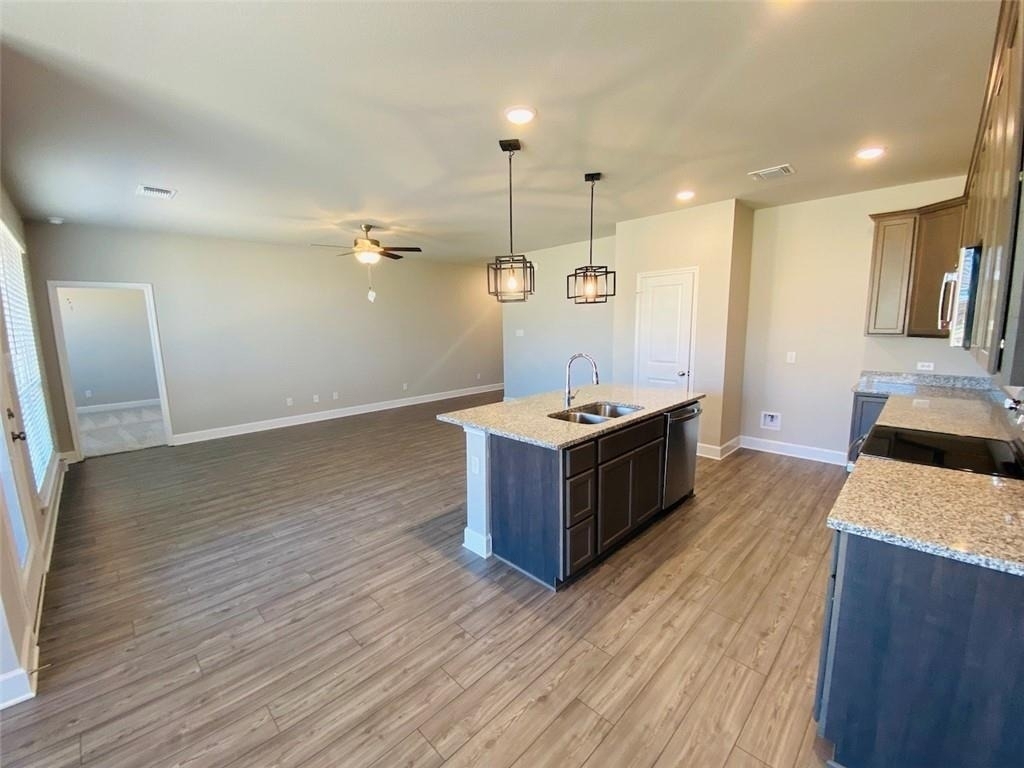 5754 Redfish Ct - Photo 10