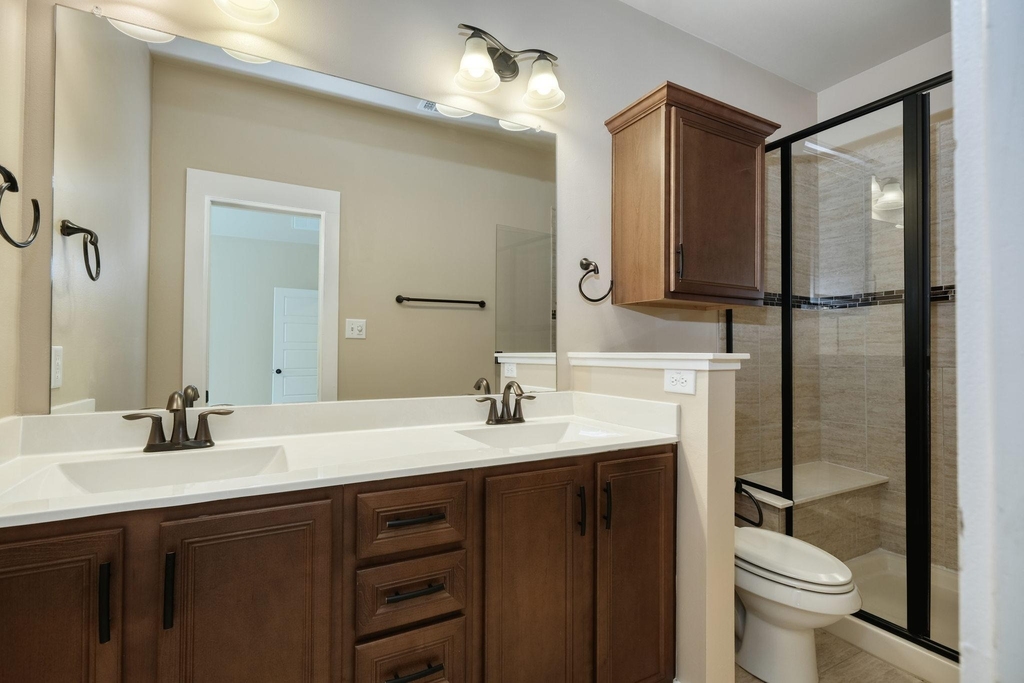 7320 Easy Wind Dr - Photo 5
